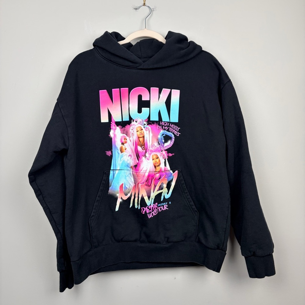 Nicki Minaj Pink Friday 2 World Tour Hoodie Black Graphic Sweatshirt Size L